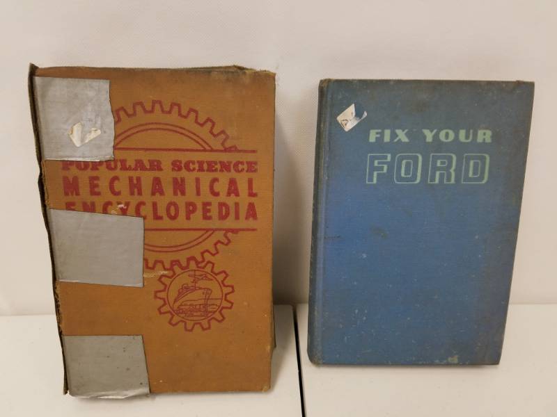 lot 19 image: 1932 - 1955 Fix Your Ford Book & Popular Science Mechanical Encyclopedia 1943