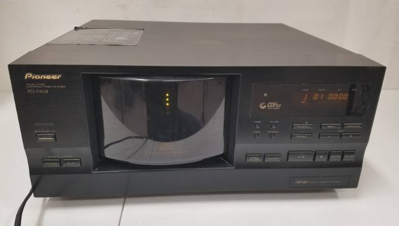 lot 40 image: Pioneer Compact Disk Player PD-F908 101 CD Changer