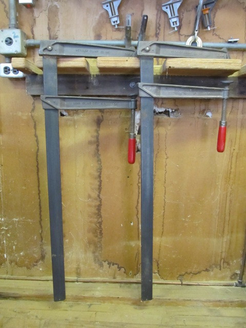lot 100 image: 2 LARGE Wetzler Heavy Duty 1200M Bar Clamps