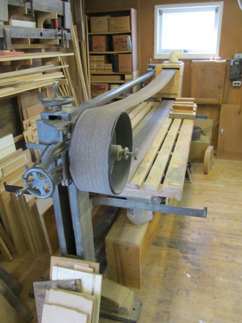lot 1 image: Heavy Duty Stroke Sander