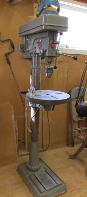 lot 2 image: Heavy Duty Floor Standing Drill Press