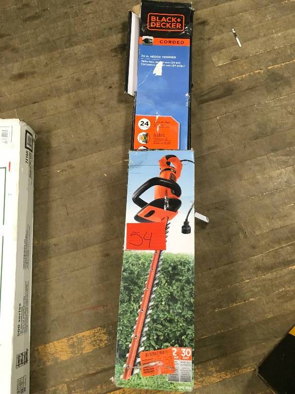 lot 54 image: BLACKDECKER HH2455 3.3-Amp HedgeHog Hedge Trimmer with Rotating Handle And Dual Blade Action Blades, 24