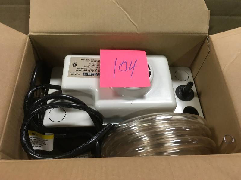 lot 104 image: Everbilt 115-volt Condensate Removal Pump CSP010