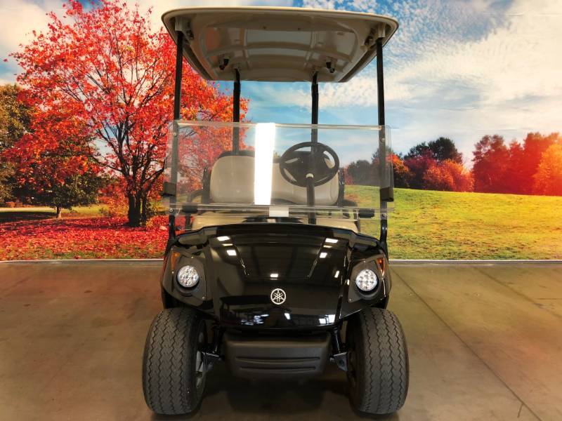 lot 7 image: 2014 Yamaha Drive Golf Cart