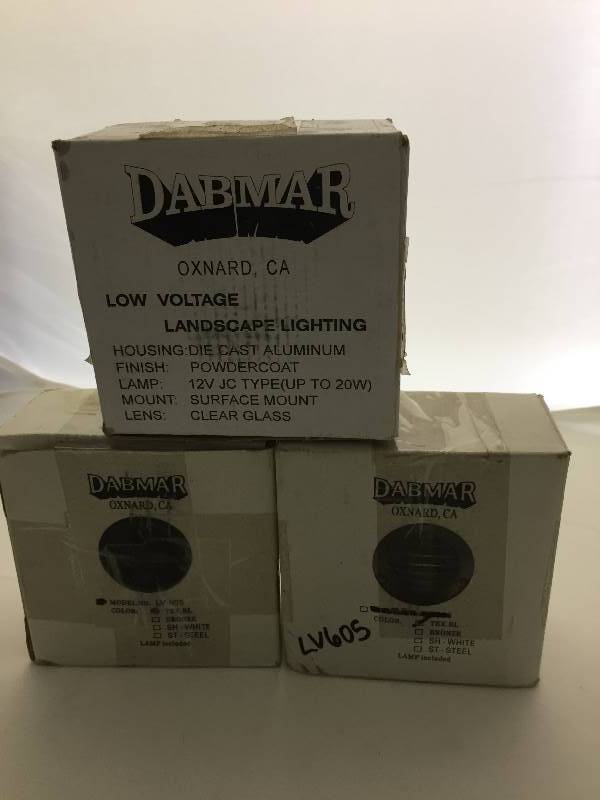 lot 195 image: 3 Dabnar Landscape Stair Lights - New - LV-605 Black
