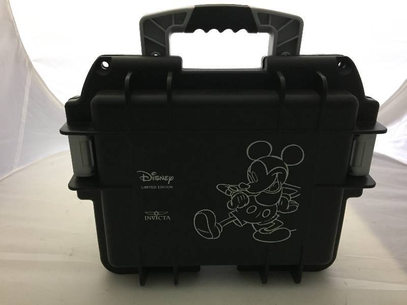 lot 208 image: Invicta Mickey Mouse Disney Watch Case