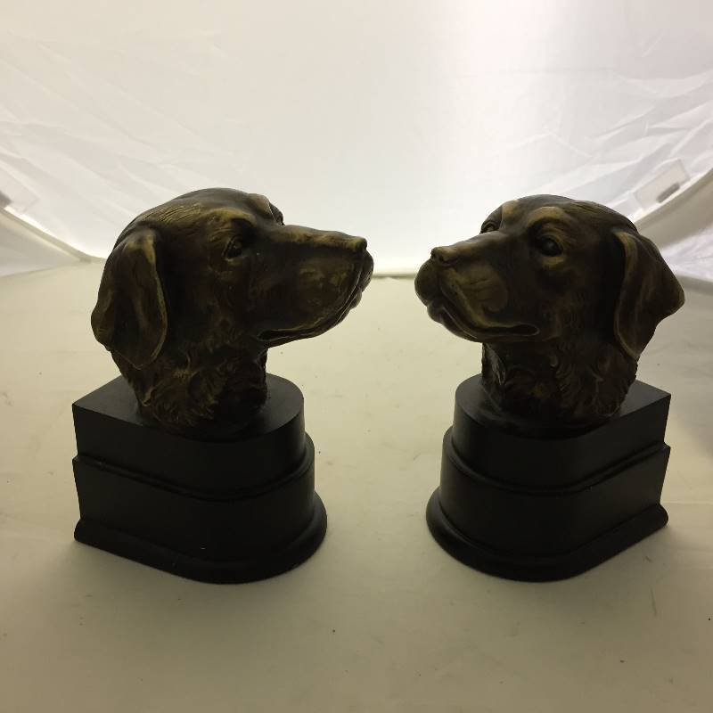 lot 209 image: Bookends - Heavy Brass Retriever