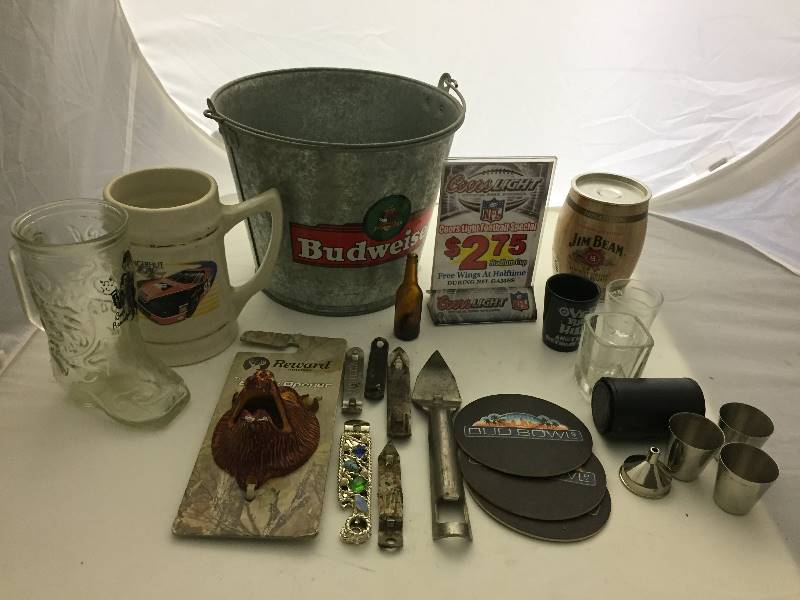 lot 219 image: Beer Liquor Collectibles Openers