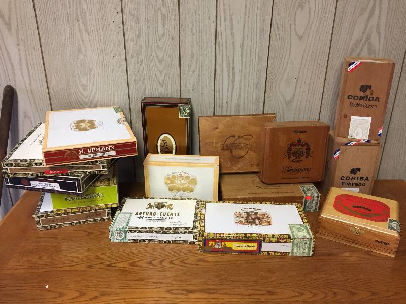 lot 221 image: Large Lot Cigar Boxes