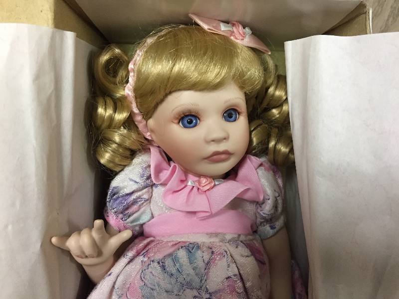 lot 259 image: Marie Osmond Porcelain Doll - Miracle Children Series