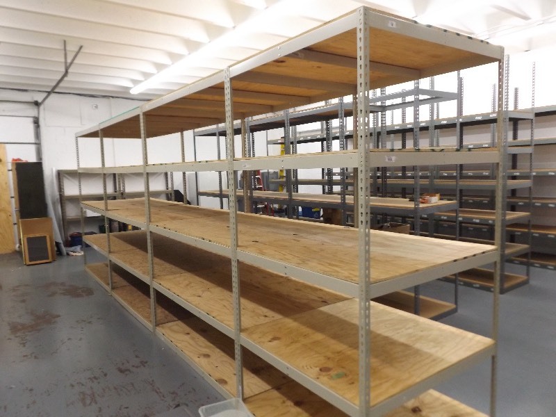 lot 5 image: 4 - 8 Stand Alone LYON Brand Steel Boltless 5 Shelf Units