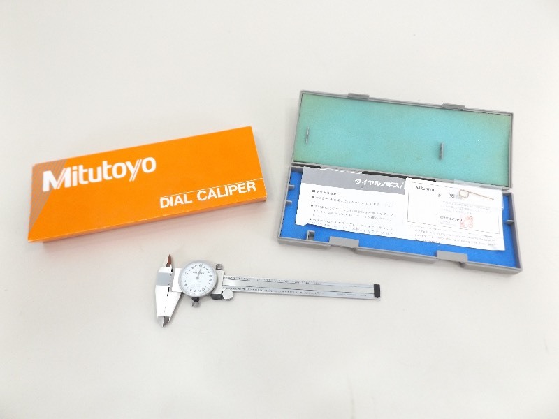 lot 24 image: Mitutoyo Dial Caliper