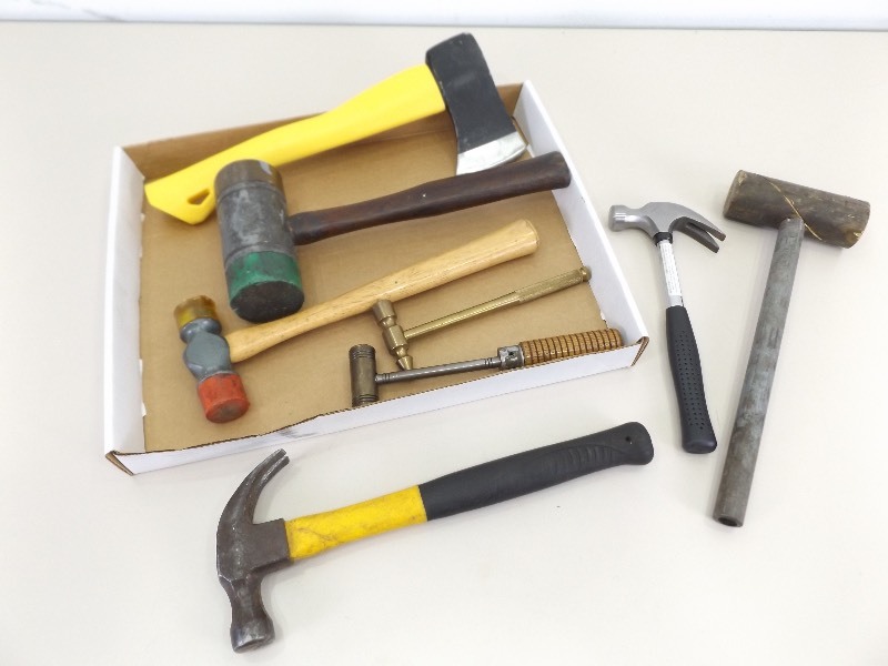 lot 50 image: Lot of Hammers etc.