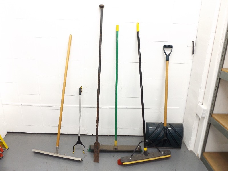 lot 74 image: Shovels, Squeegee, etc.
