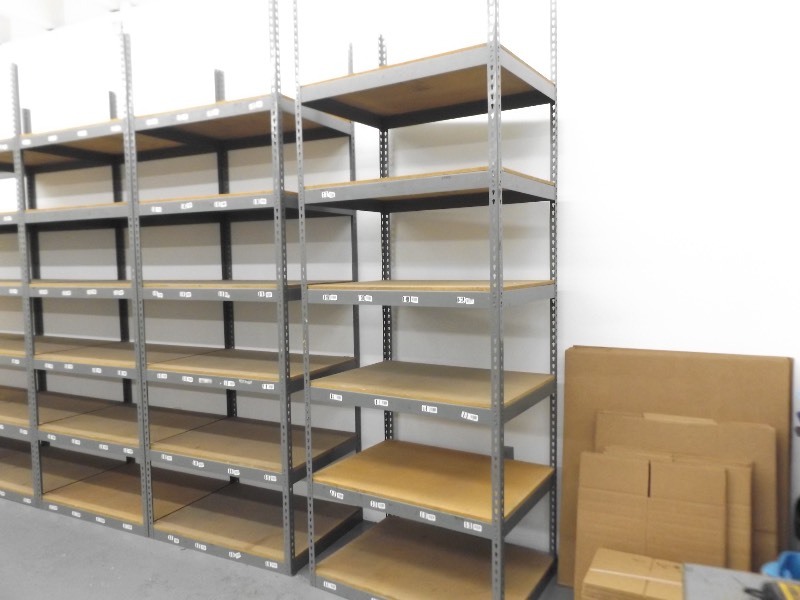 lot 4 image: 5 -&nbsp10 x 42 x 30&nbspStand Alone Steel Boltless 6 Shelf Units