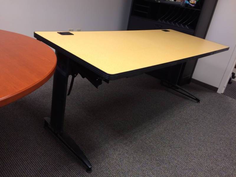 lot 35 image: Falcon Folding Executive Office Workstation Table With Electrical Ports - Sturdily Built Easy to Fold Down to Save Space - 48x24 Excellent Condition