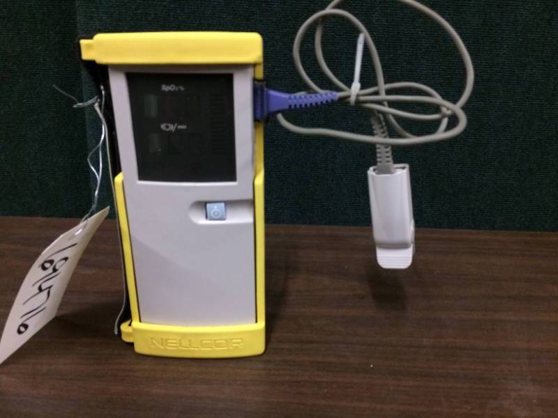 Nellcor N-20 Handheld SpO2 Monitor Pulse Oximeter