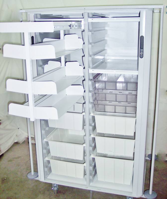 MSRP $4000 InnerSpace 3700VV Versatile Trolley Mobile Healthcare Storage and Inventory System