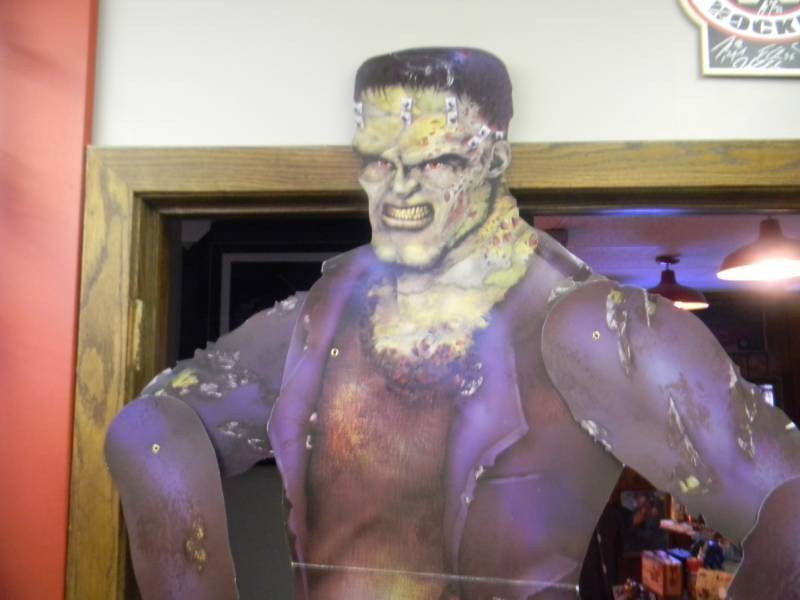 VINTAGE HALLOWEEN DECORATIONS - 6FT FRANKENSTEIN IN GOOD CONDITION - SEE PICTURES