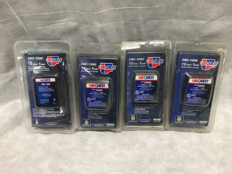 lot 16 image: Lot of 4 Carquest Battery Tender Trickle Chargers