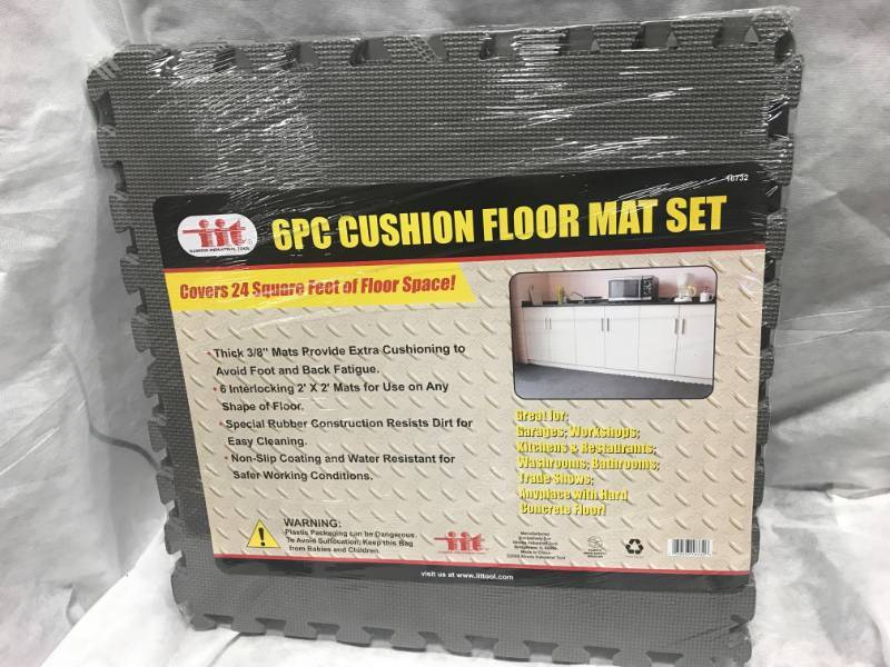 lot 42 image: New Cushioned 6pc Floor Mat Set 24sq ft