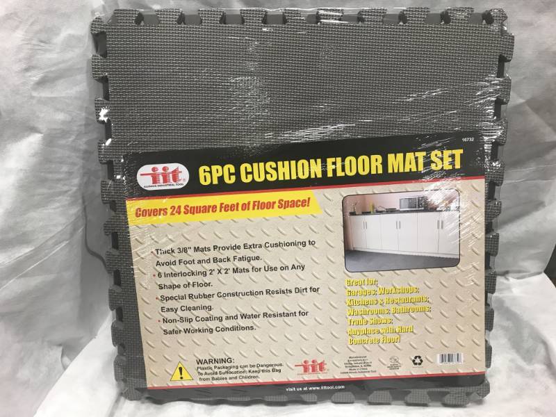 lot 45 image: New Cushioned 6pc Floor Mat Set 24sq ft