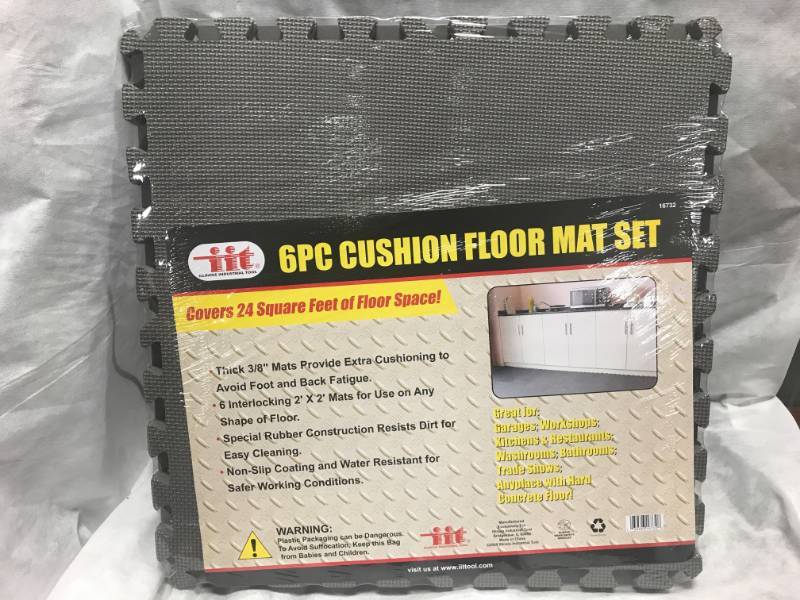 lot 46 image: New Cushioned 6pc Floor Mat Set 24sq ft