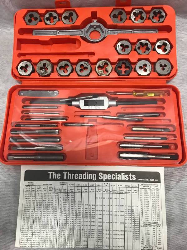 lot 92 image: Vintage Tap & Die Set