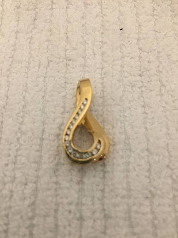 14K Gold & Diamond Pendant