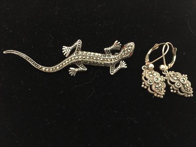 Sterling Silver Marcasite Lizard Brooch & Pierced Earrings