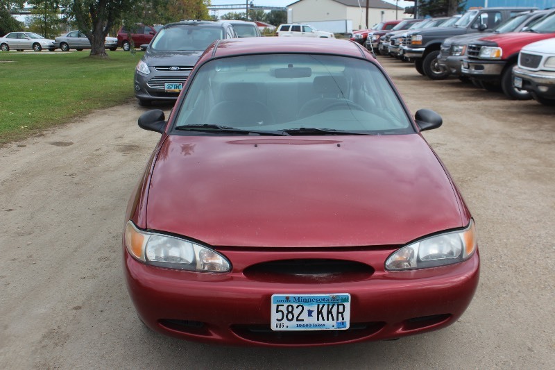 1999 Ford Escort SE