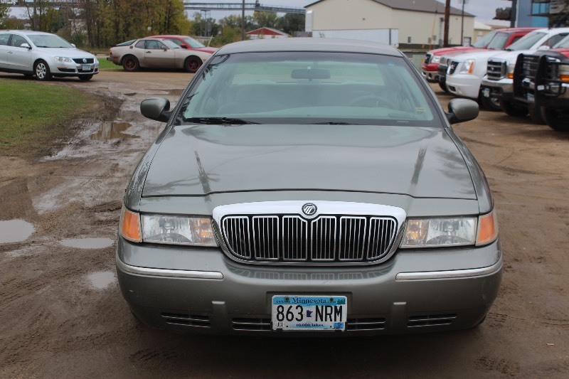 2000 Mercury Grand Marquis GS - 2 Owner -