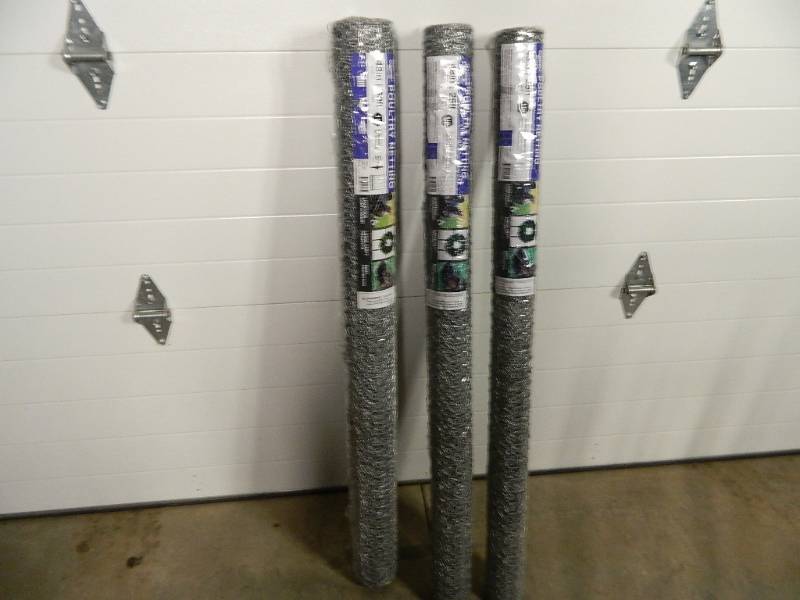 lot 5 image: 3 New Rolls of Poultry Netting  Wire