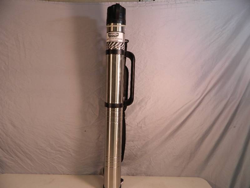 lot 36 image: New nICE 6 Can Vacuum Insulated Can Cooler