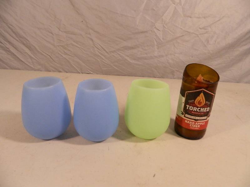 lot 52 image: 3 New Wine To Go Glasses and New Torched Craft Beer Candle