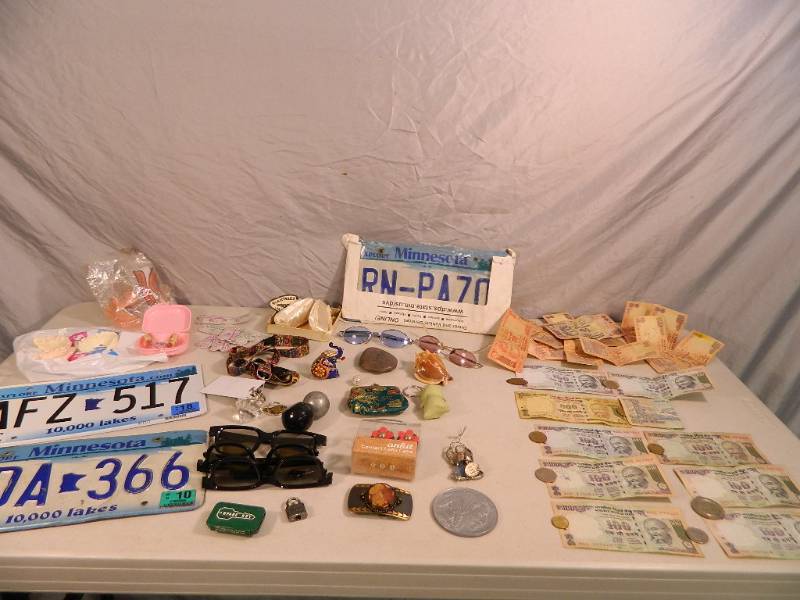 lot 68 image: Foreign Money and Collectibles