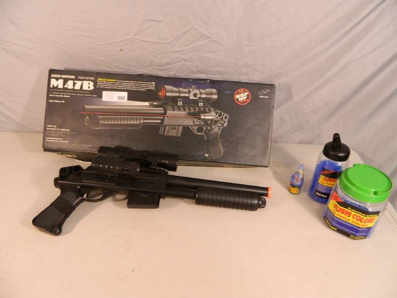 lot 75 image: Airsoft Super Shotgun with Ammo