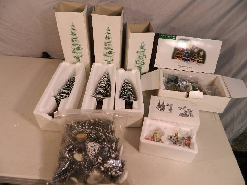 lot 105 image: Lot of Dept 56 Village Sets
