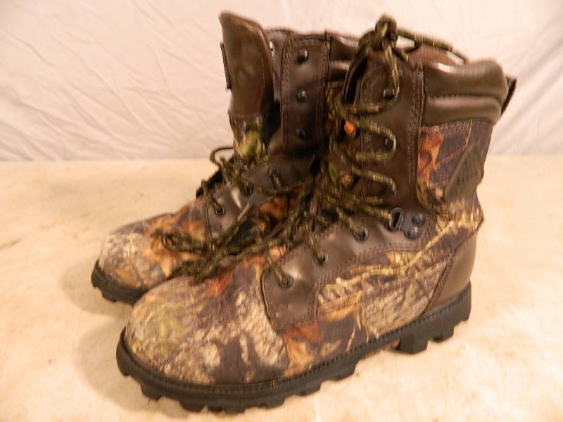 lot 142 image: Rocky Waterproof Thinsulate Youth Boots