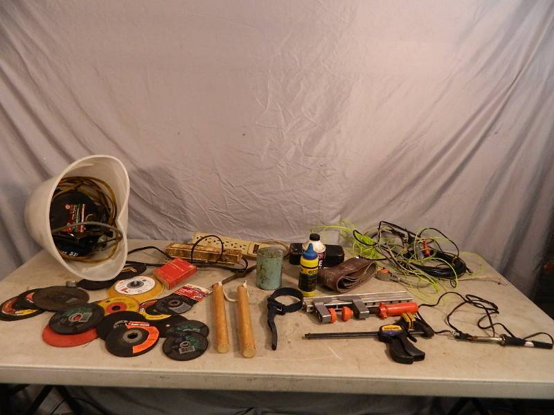 lot 154 image: Clamps, Cutting Wheels, Etc
