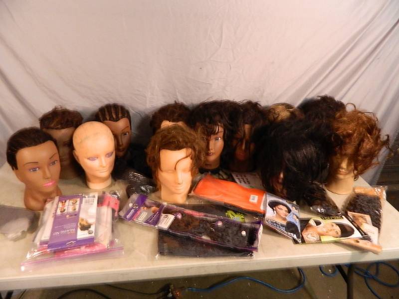 lot 179 image: Heads and Hair