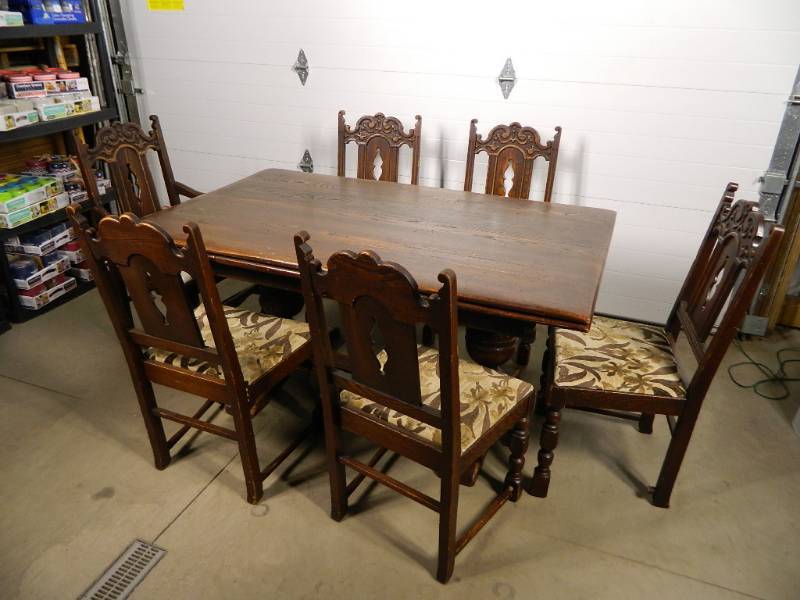 lot 6 image: Very Old Wood Dining Table and Chairs