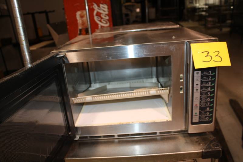 lot 33 image: Amana Digital Microwave Oven -120 Volts - 1200 Watts - 21.5 x 19.5 x 15 - NSF -1