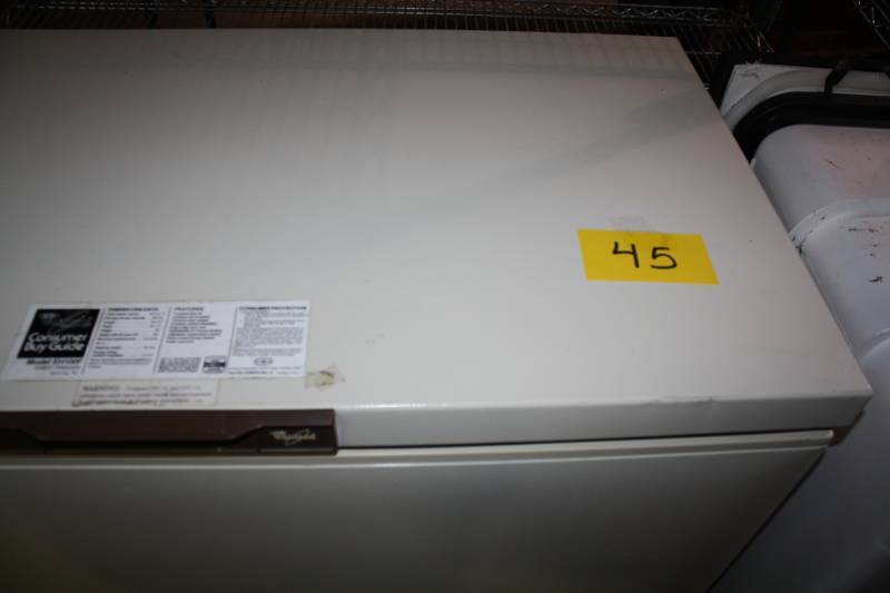 lot 45 image: Whirlpool Freezer22 X 24 X 34Runs Freezes