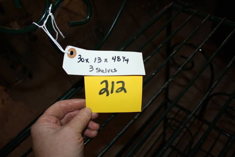lot 212 image: Shelf