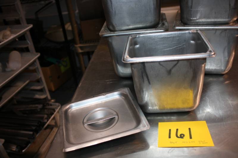 lot 161 image: Stainless Containers with Lids16th 6 Deep