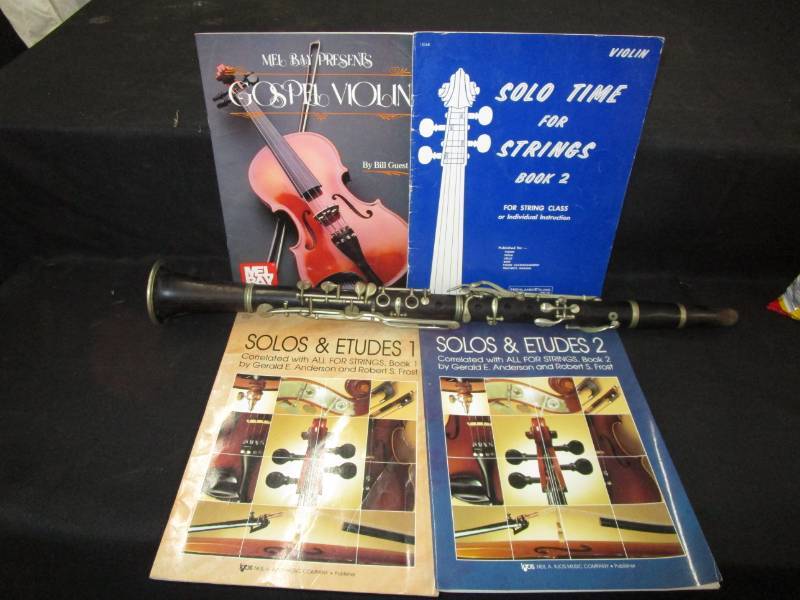 lot 23 image: Clarinet and Music Books