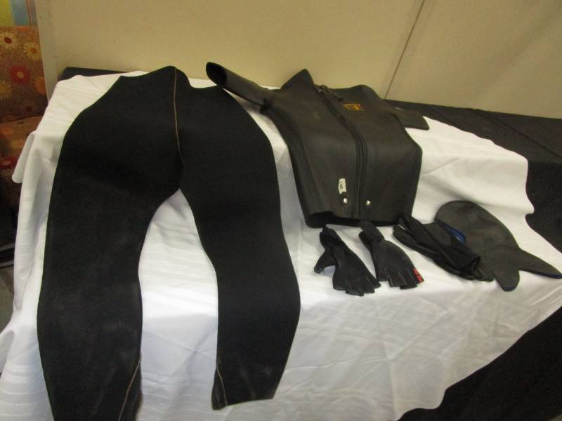 lot 31 image: Wet Suit