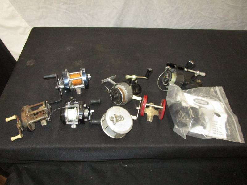 lot 49 image: Fishing Reels BACH BROWN, MITCHELL, DAIWA, SHIMANO