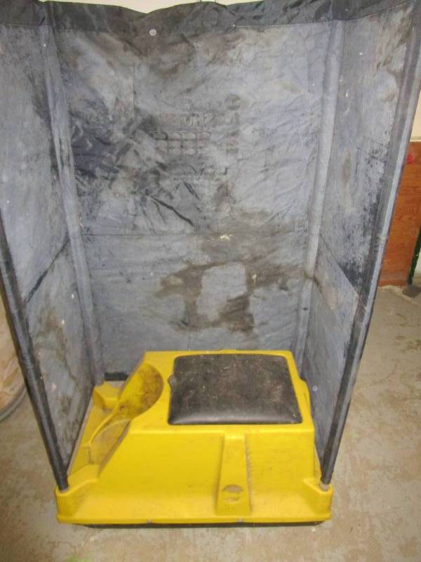 lot 5 image: Frabill Ice Fishing Shuttle